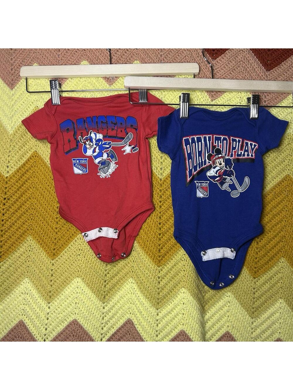NHL New York Rangers Baby Romper 0-3 Months Disney, Mickey Mouse And Goofy